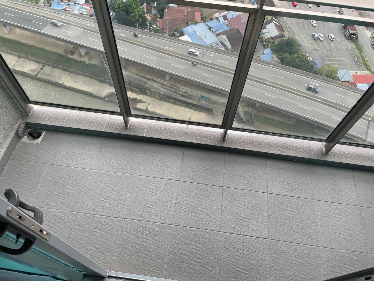 Kuala Lumpur Cherry Suites At Mercu Summer Suites Klcc Luaran gambar